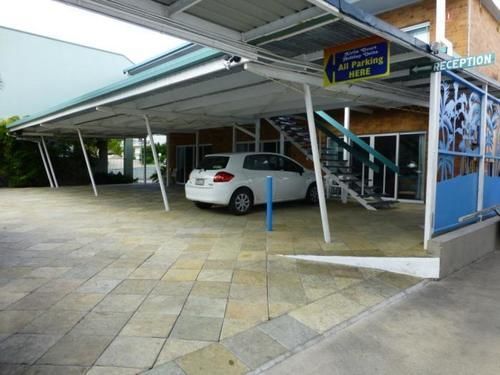 Airlie Court Units Aparthotel Airlie Beach Eksteriør bilde
